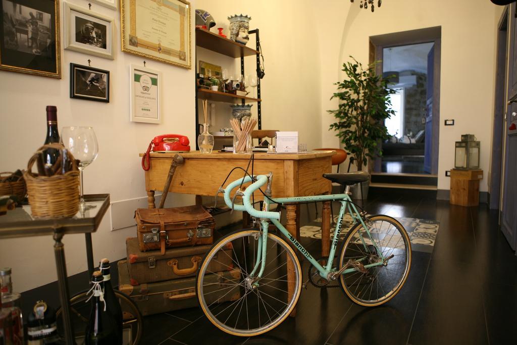 A Mo Casa Bed and Breakfast Comiso Exteriör bild